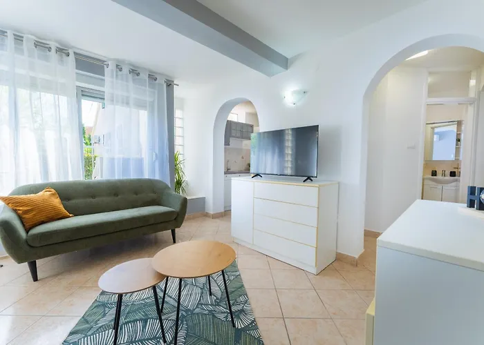 Family Apartman Zára