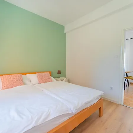 Apartman Family