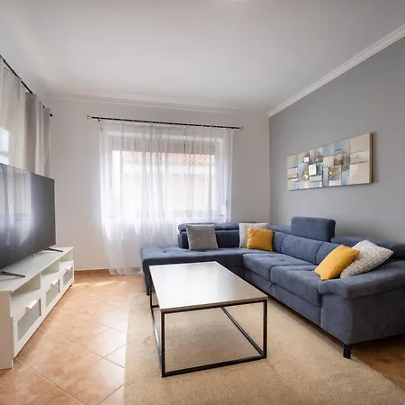 Family Apartment Zadar