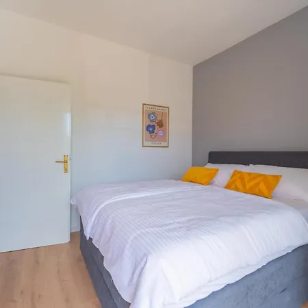 Apartment Family Zadar