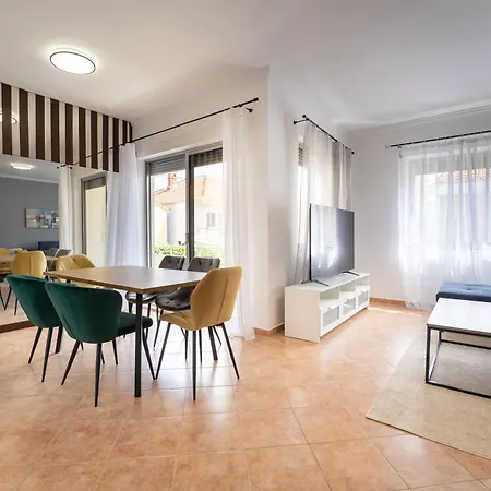 Apartment Family Zadar