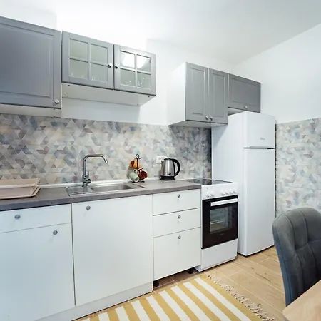 Family Apartman